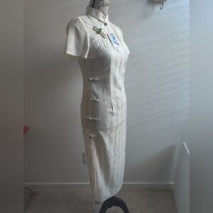 🆕 Ivory Chinese Formal Qi Pao Long Formal Dress w floral Embroidery wedding_Med